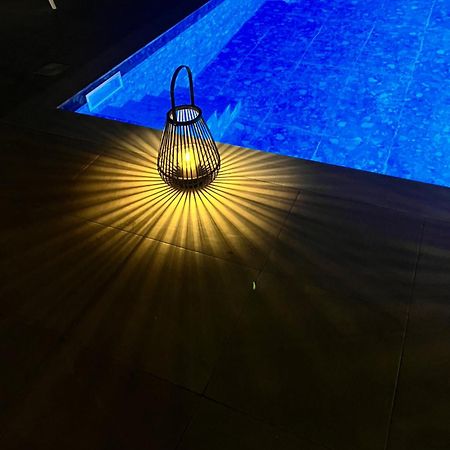 Cora May Central Villa With Private Pool 200M To The Beach ファリラキ エクステリア 写真