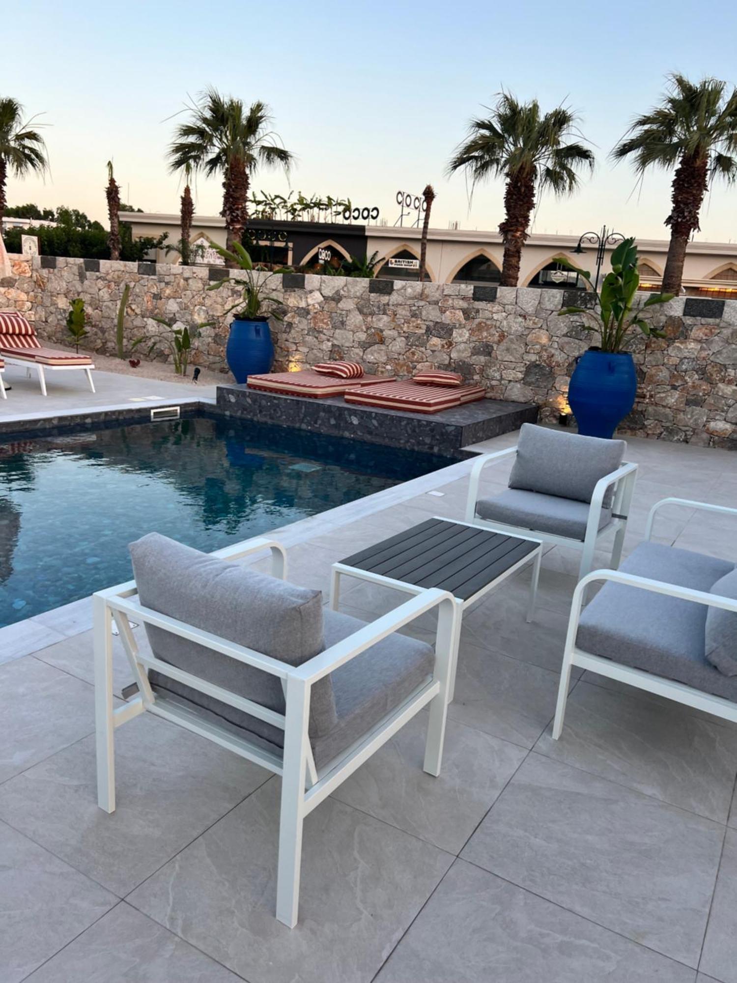 Cora May Central Villa With Private Pool 200M To The Beach ファリラキ エクステリア 写真