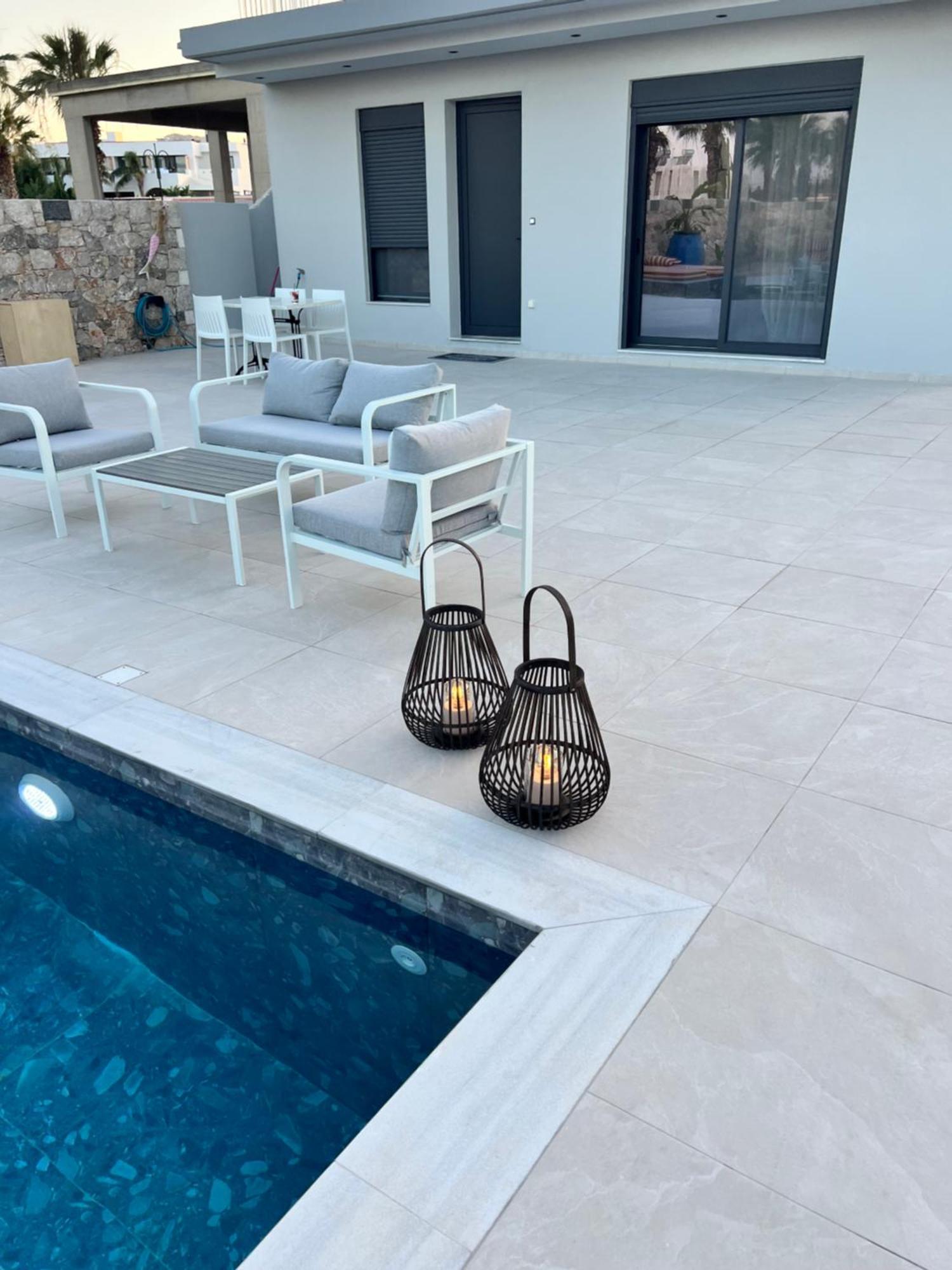 Cora May Central Villa With Private Pool 200M To The Beach ファリラキ エクステリア 写真